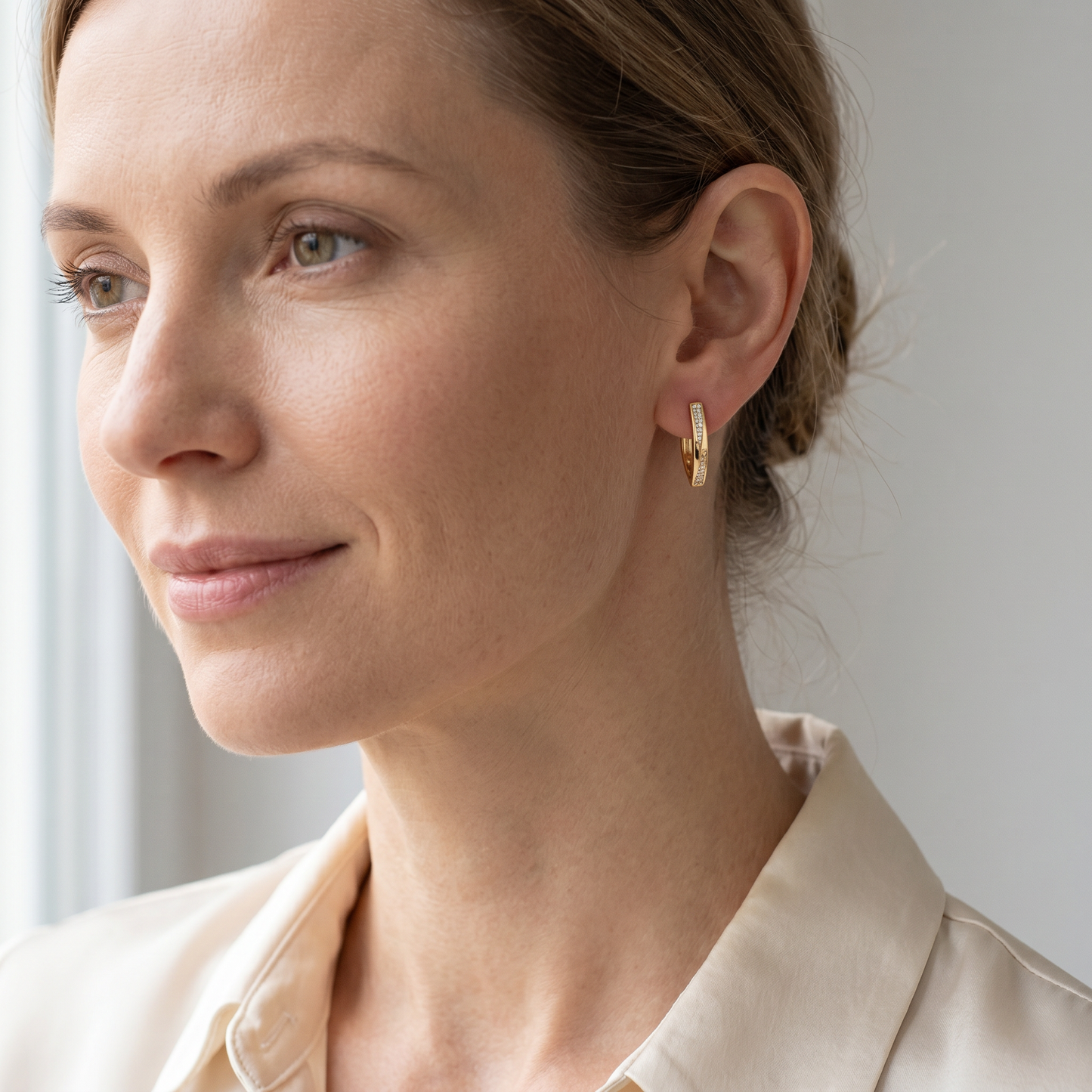 Sophie – Earrings made of Gold and Gemstones
