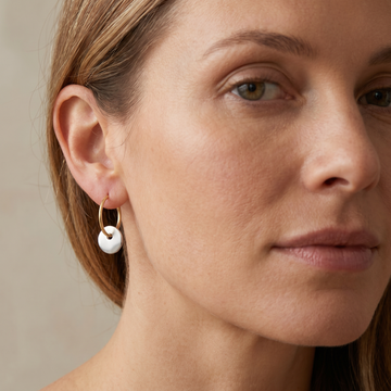 Solene – Round Two-Tone Earrings