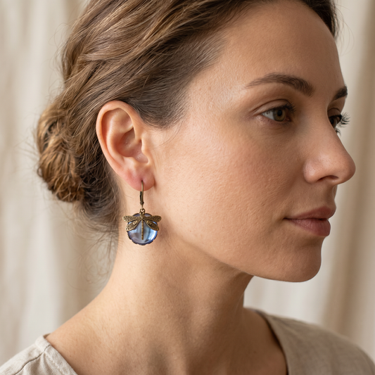 Elowen – Dragonfly Earrings Gold Antique Style