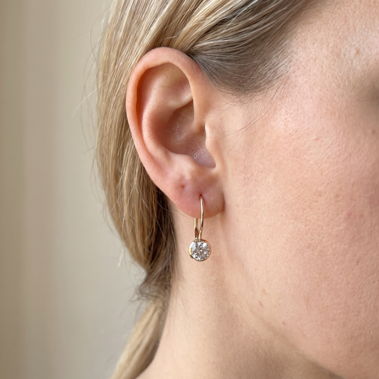 Iris – Vintage Earrings with Crystals