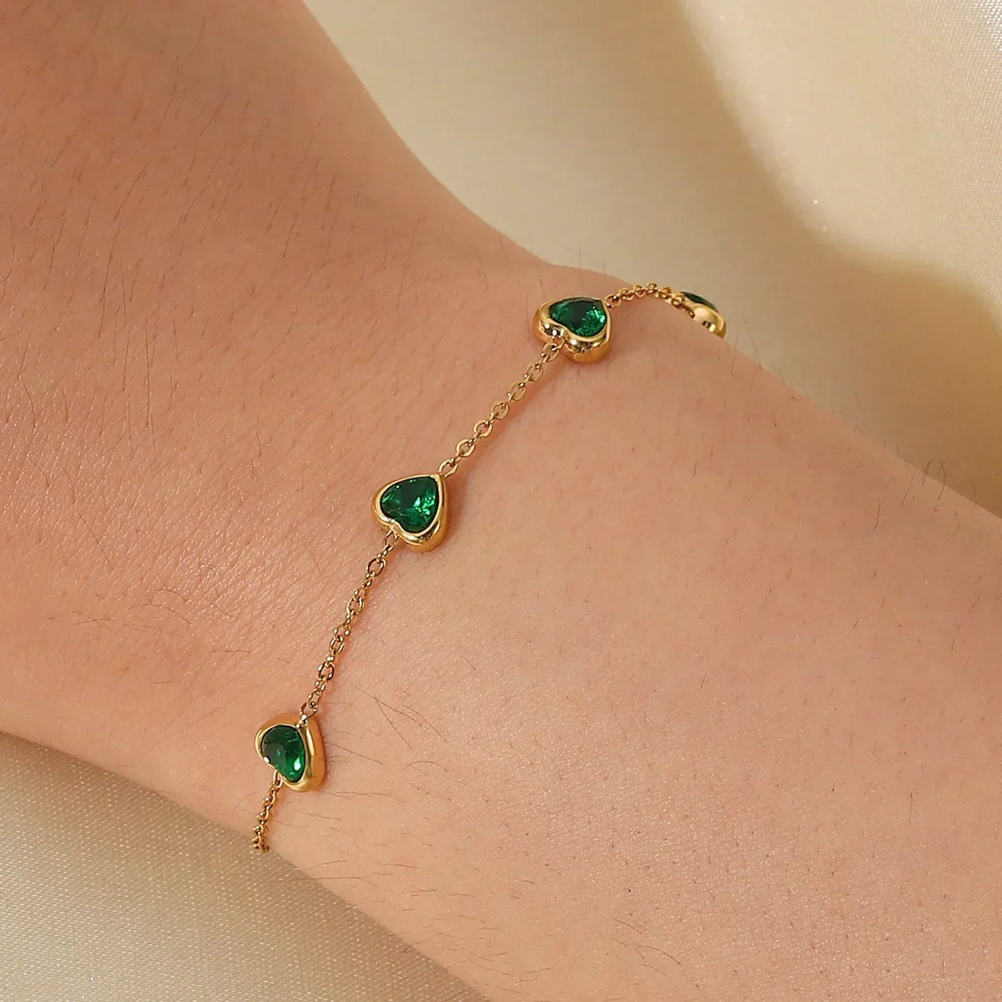 Miyu – Heart Bracelet Timeless