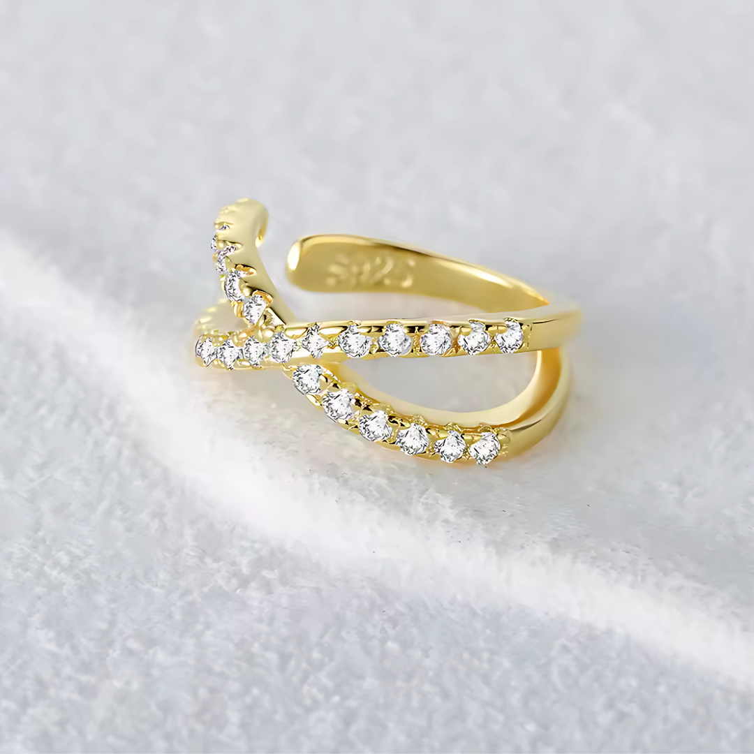 Noelle – Double-Layer Ear Clip