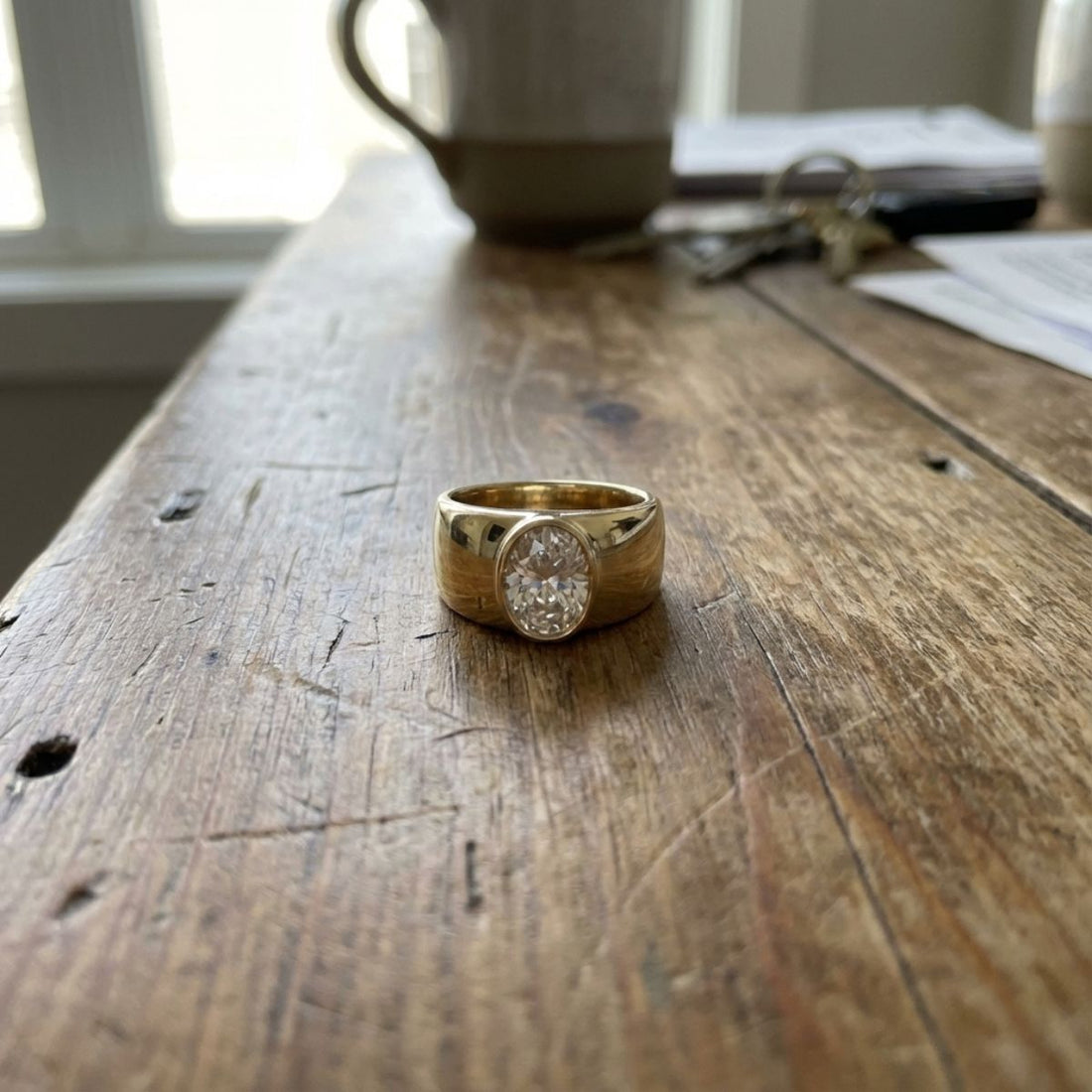 Women’s Wide Ring with Round Center Piece and Smooth Band