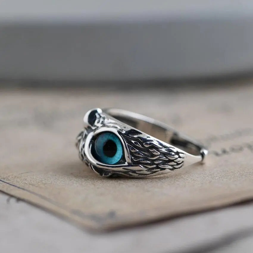 Happy Owl – Handcrafted Silver Ring with Opal Glow