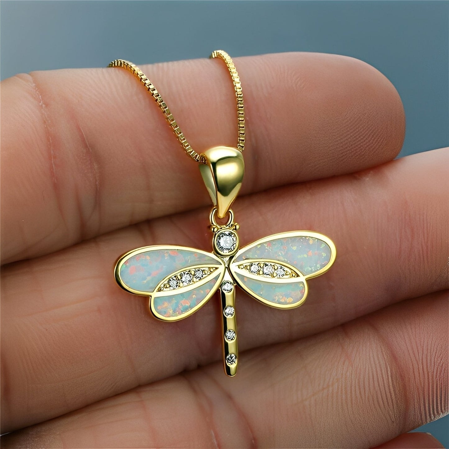 Priya – Dragonfly Necklace Gold with Opal