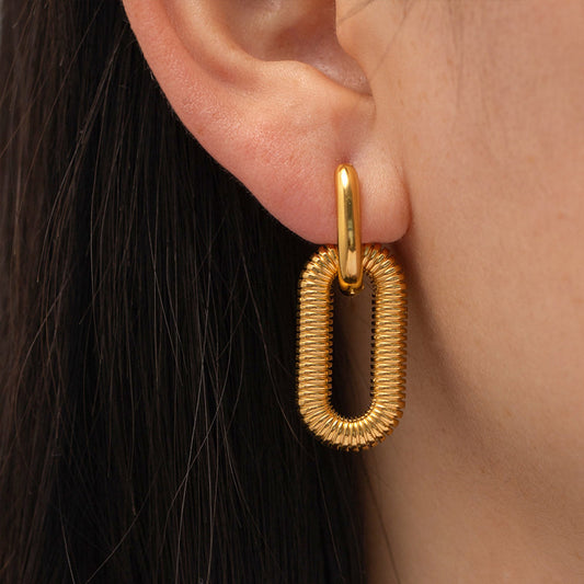 Nina – Double Elegant Oval Hoops