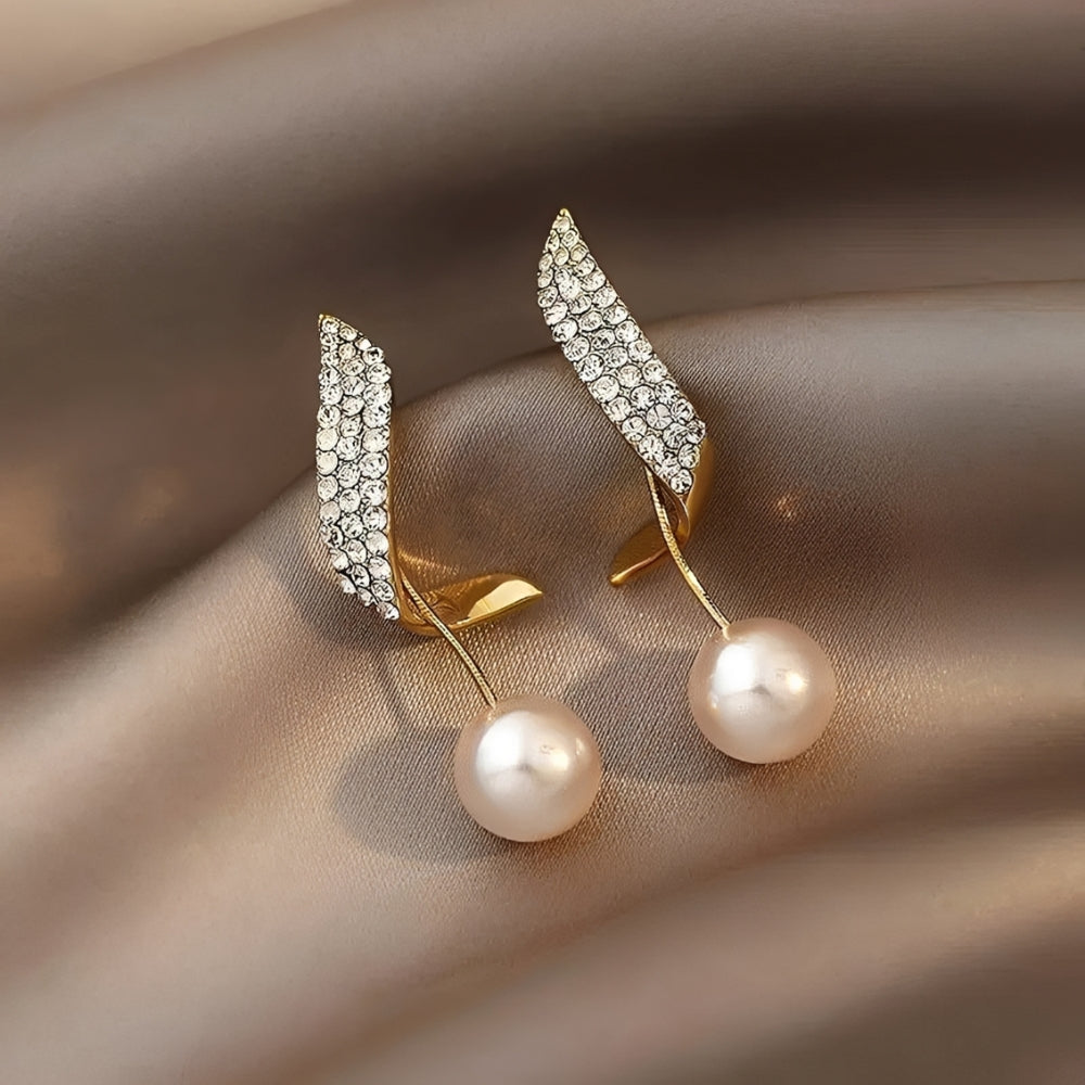 Lumine – Fascination Earrings with Pearls and Noble Gold Plating