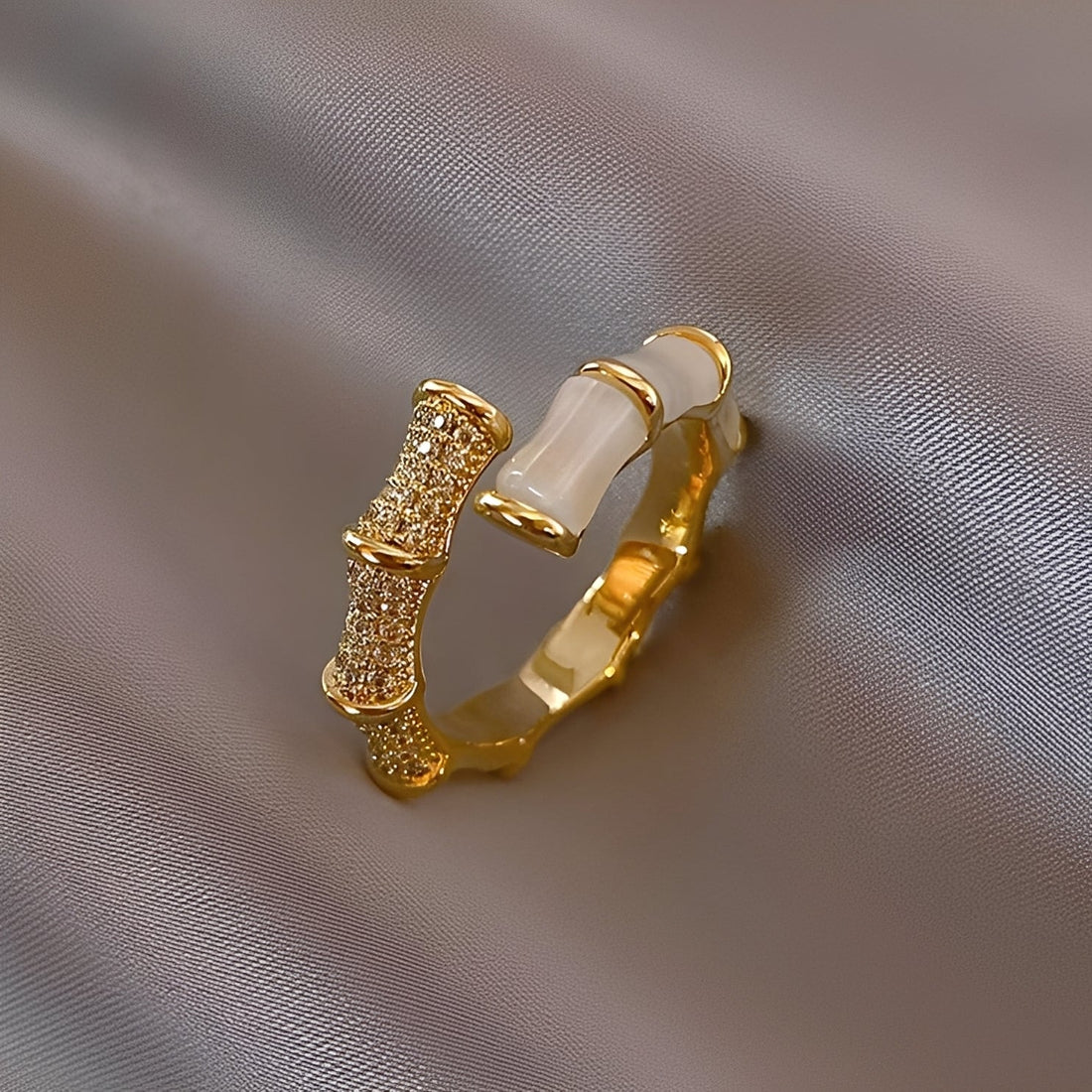 Lysiane – Adjustable Ring in Bamboo Design in Gold