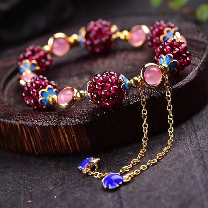 Ciara – Bracelet with Natural Stones