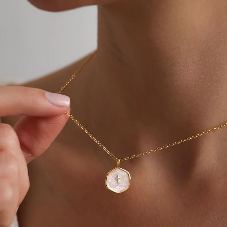 Women’s Medallion Pendant Necklace with Cross Detail and Textured Surface