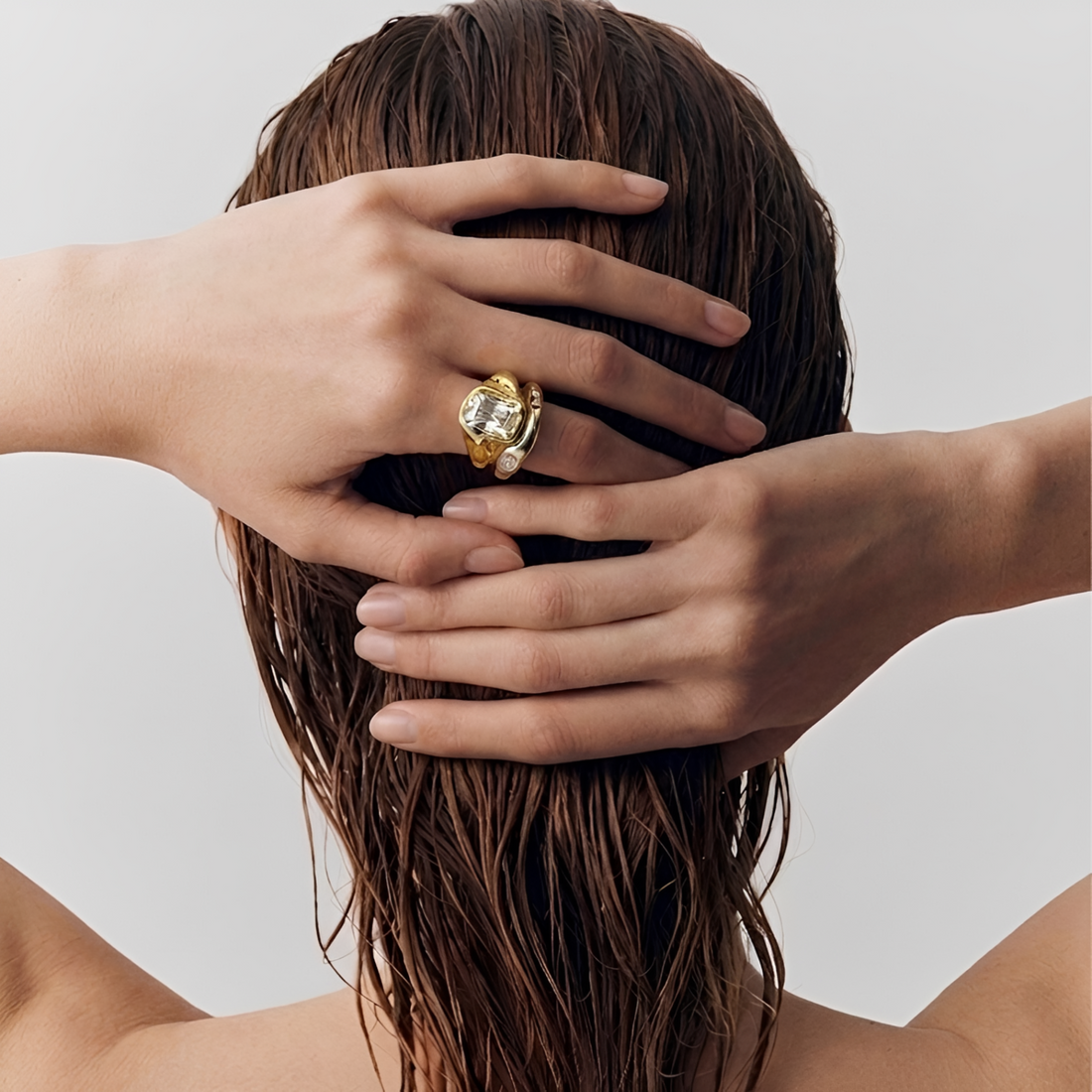 Women’s 2-Piece Ring Set with Sculptural Solitaire Ring and Wave Band