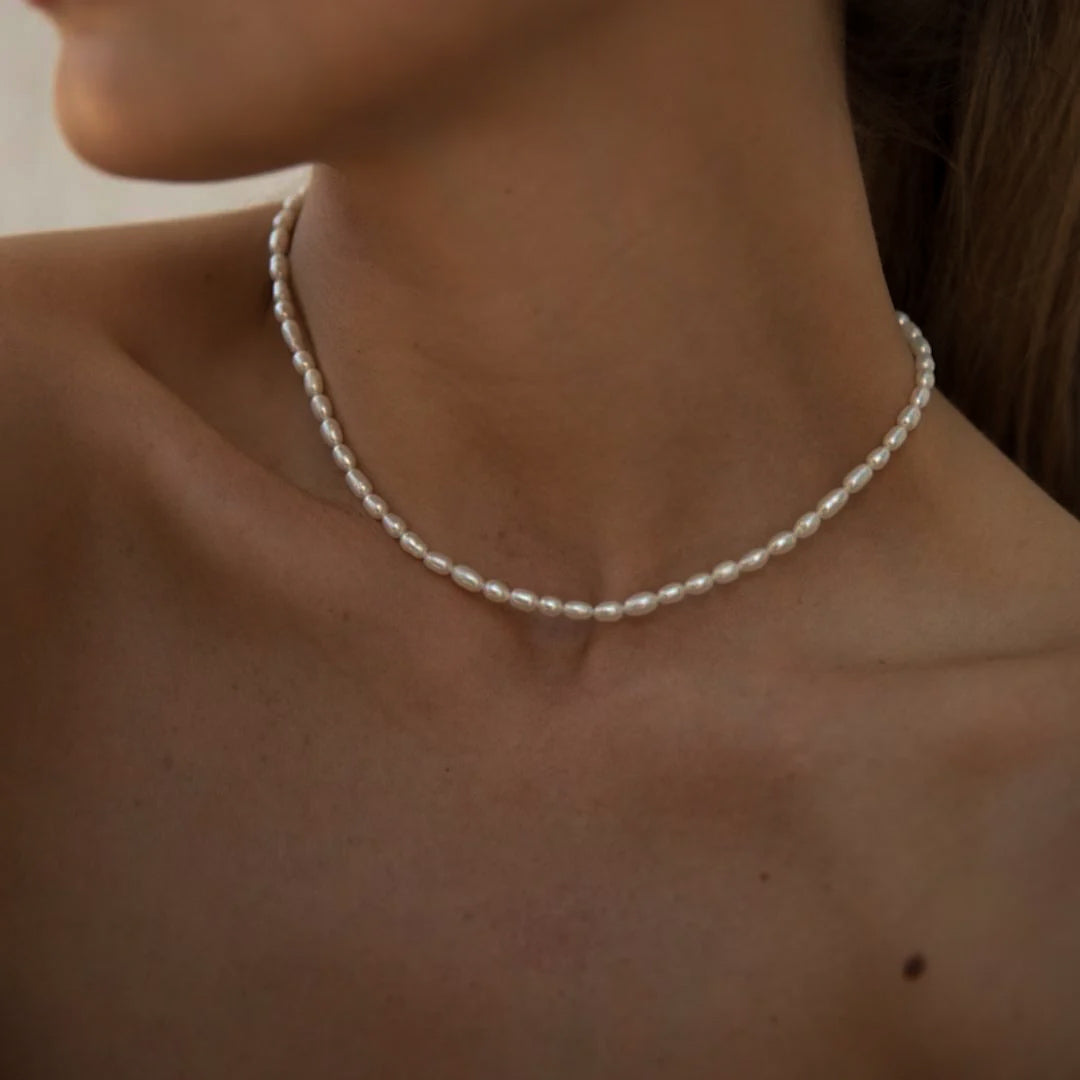 Avaria - Choker with Freshwater Pearls