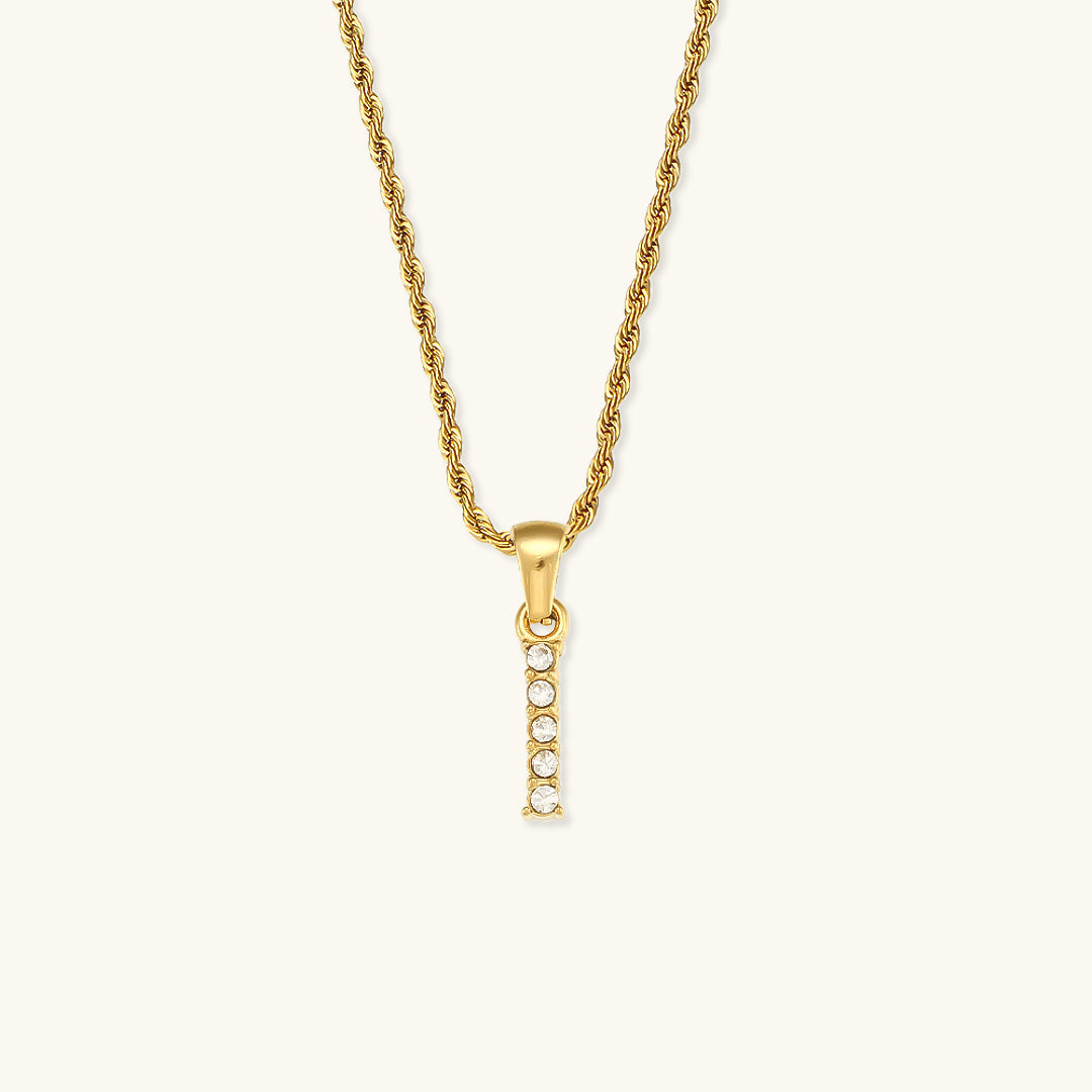 Maeve - Necklace with diamonds and letter initials