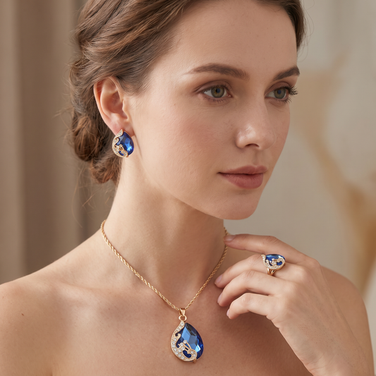 Pia – Jewelry Set Necklace and Earrings made of Blue and Golden Crystals