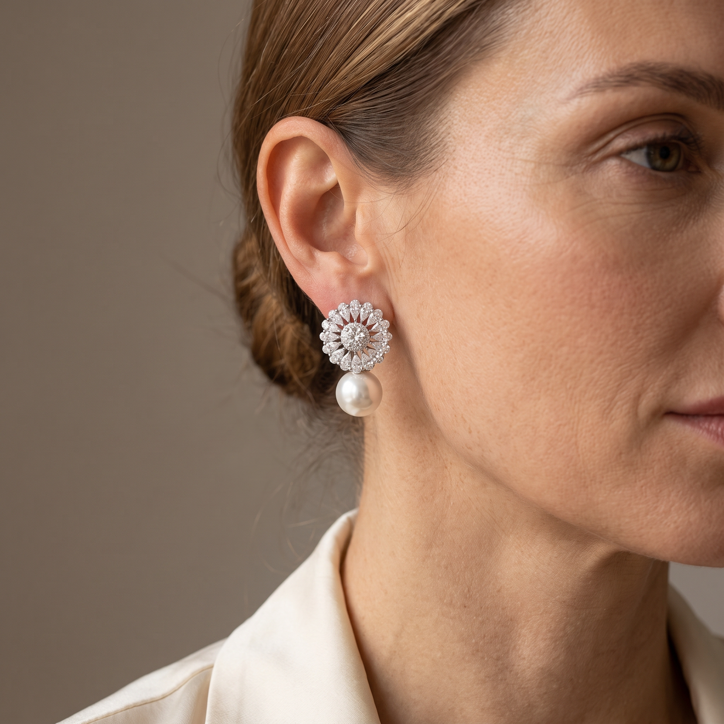 Fiona – Earrings with Pearl and Zircon for Women