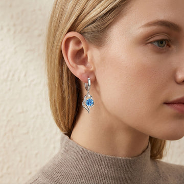 Noelle – Elegant Flower Earrings