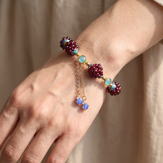 Ciara – Bracelet with Natural Stones