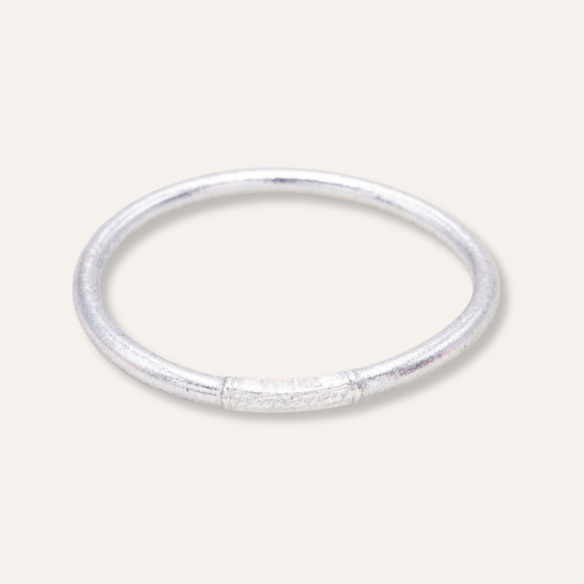 Women’s Narrow Bangle with Smooth Round Shape and Minimalistic Design
