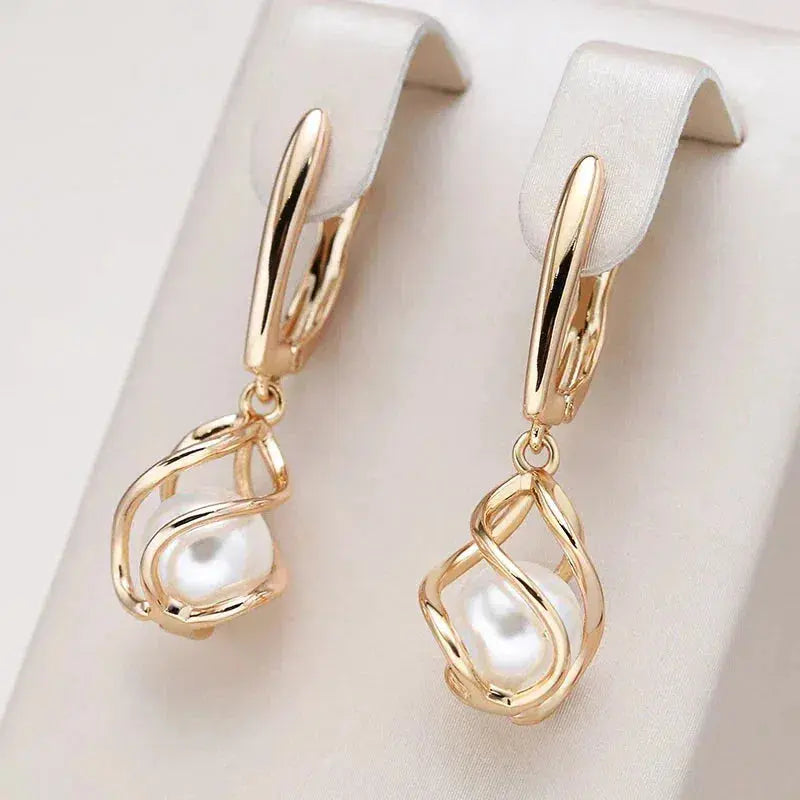Lyanna – Golden Pearl Earrings with Soft Shine