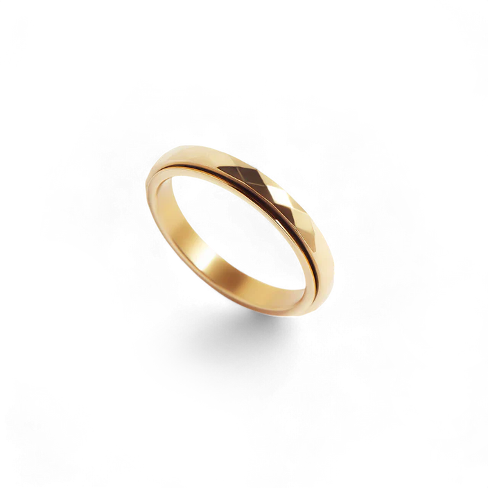 Nadia – Delicately Hammered Ring
