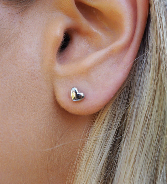 Mini Heart Stud Earrings made of Silver