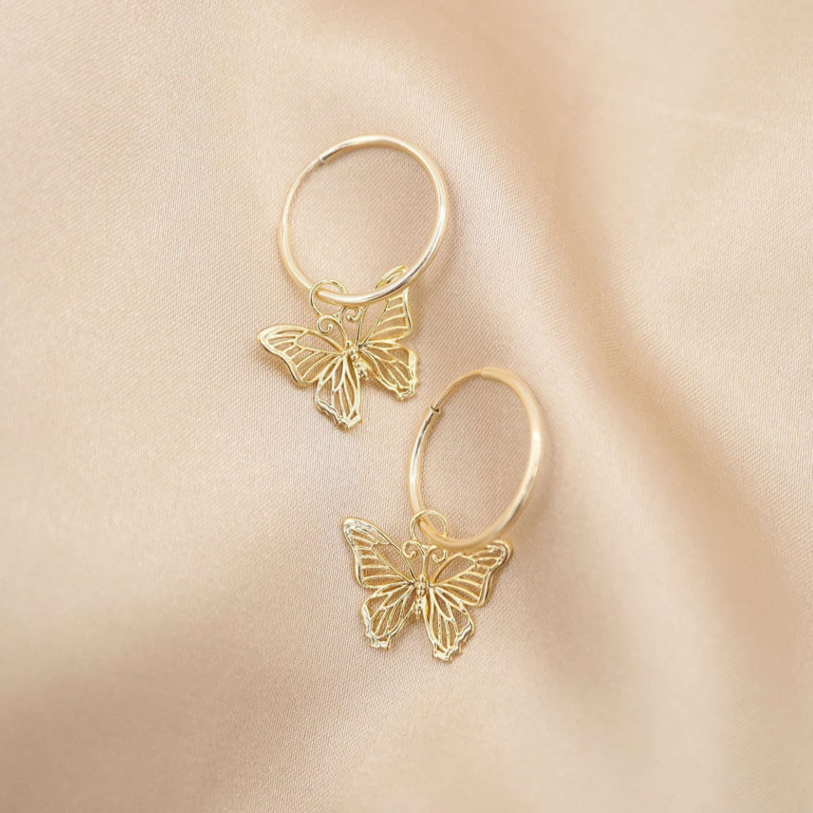 Earrings with Butterfly Motif - Hollow Design