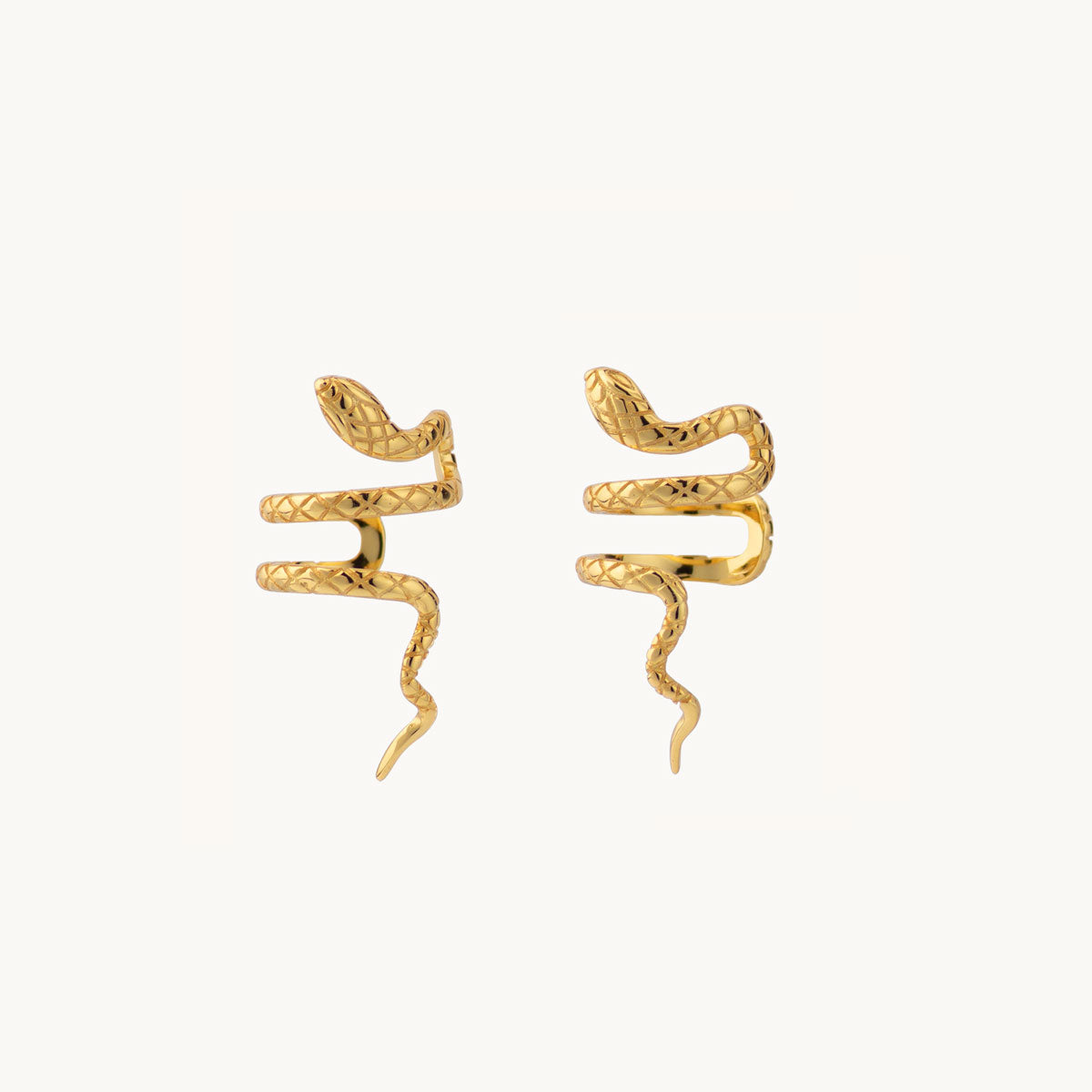 Women’s Snake Ear Cuff with Twisted Shape and Engraved Skin Pattern