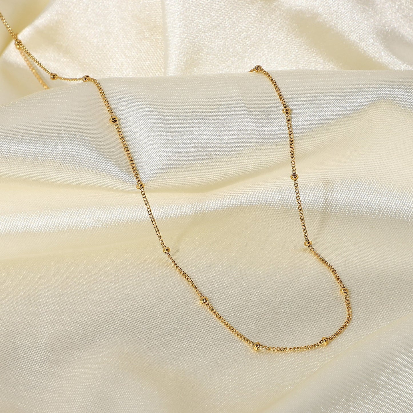 Reign - Necklace in Gold