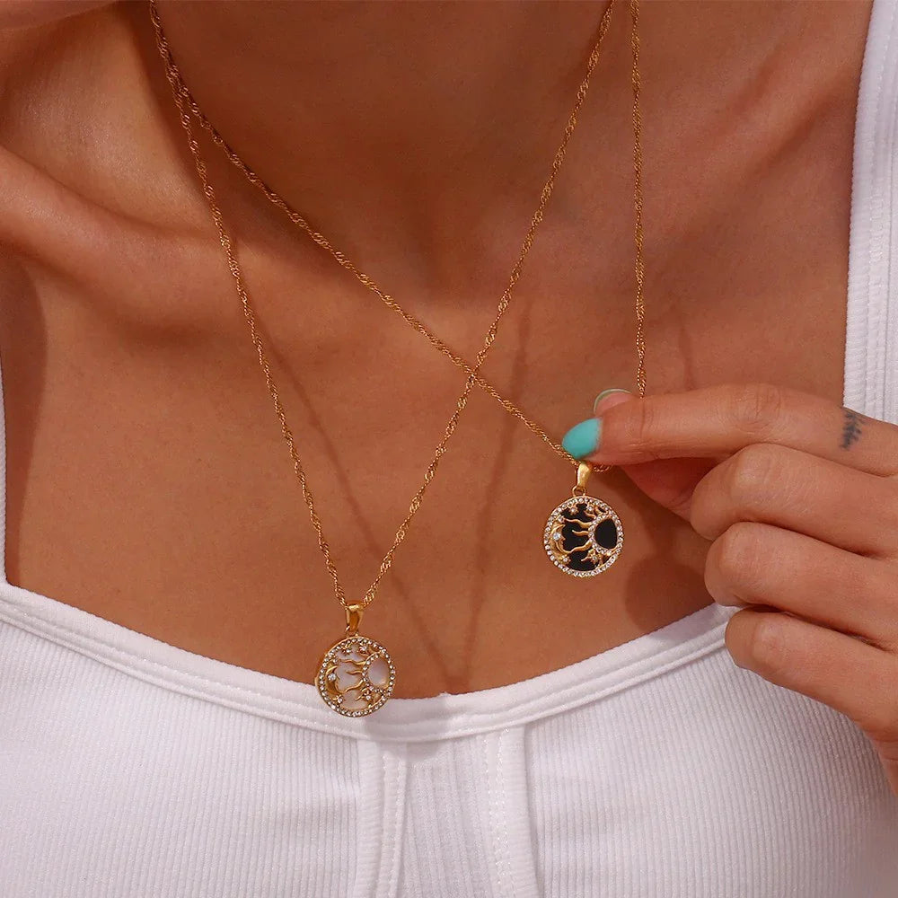 Women's Pendant Necklace with Round Cosmos Motif