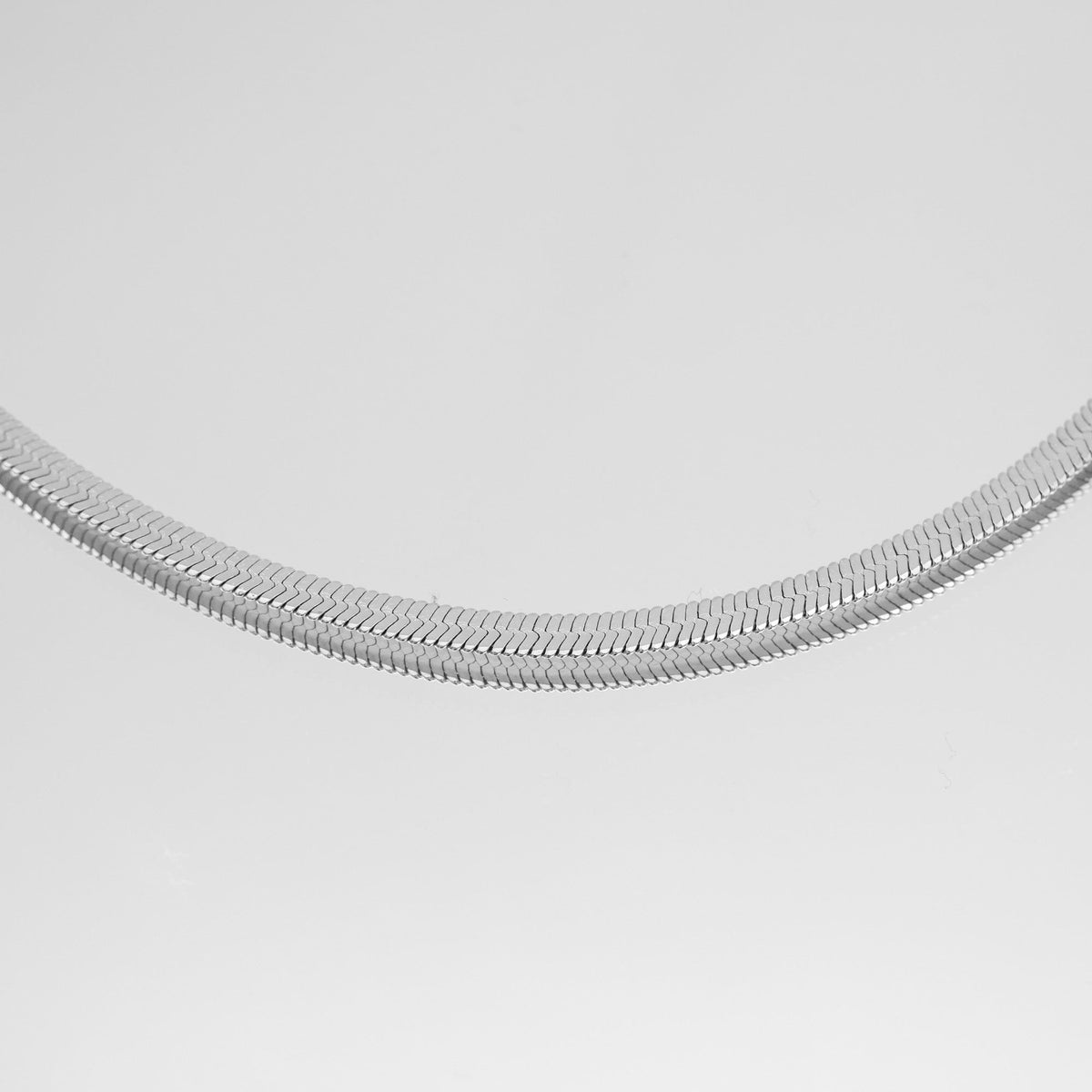 Juliette – Stylish Chevron Necklace
