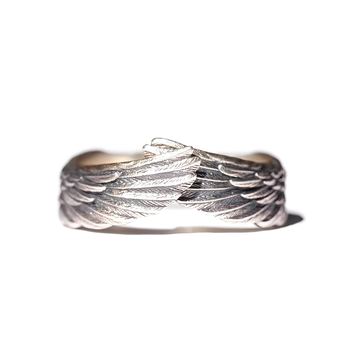 Xenia – Ring with Angel Wings in Punk Retro Style