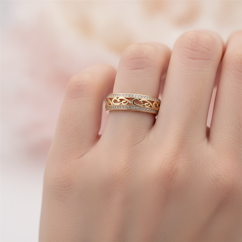 Yeri – Stylish Hollow Ring