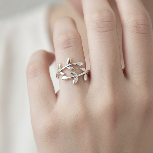 Jordin - Ring with Small Leaves