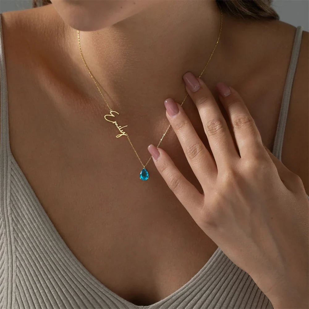 Women’s Personalized Name Necklace with Teardrop Stone
