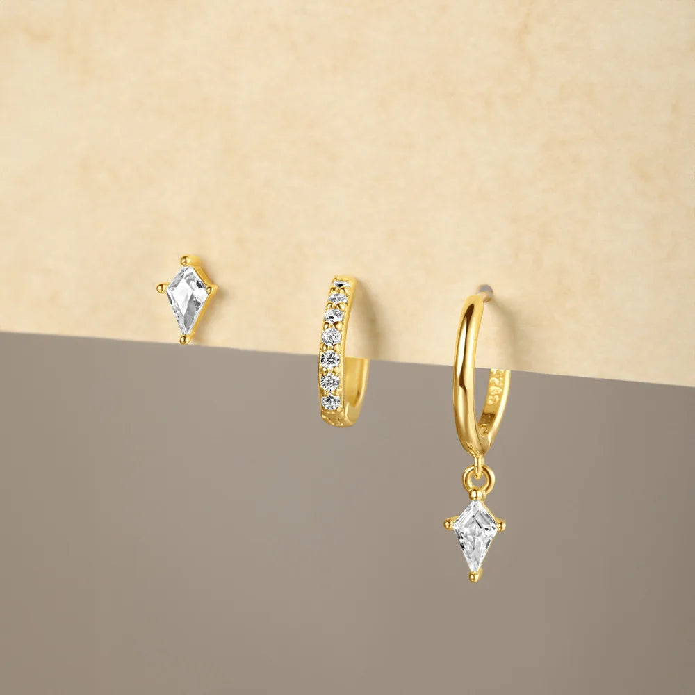 Azaria – Set with Earrings and Diamond Pendant