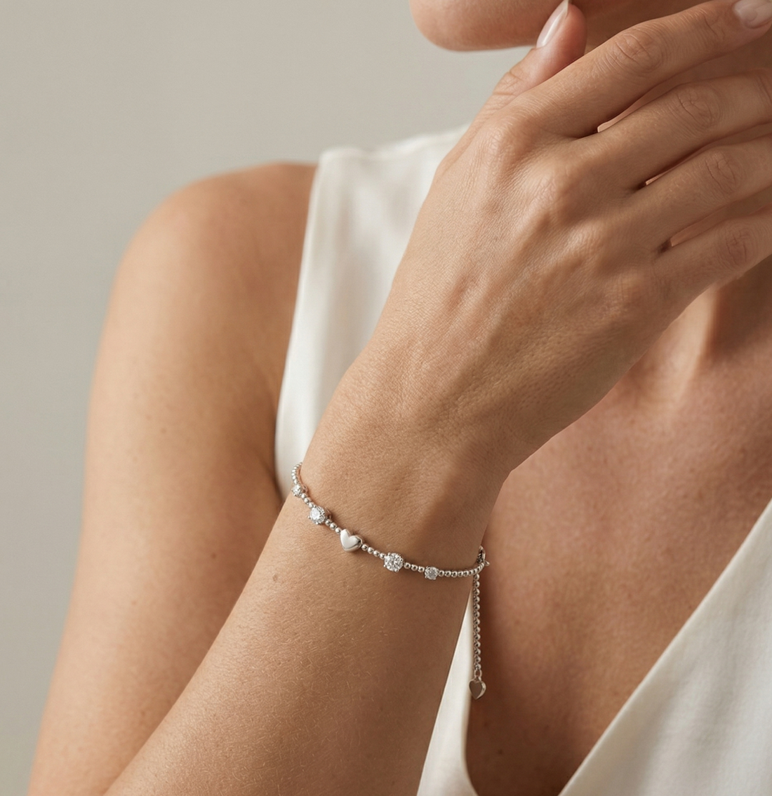 Delicate Heart Bracelet