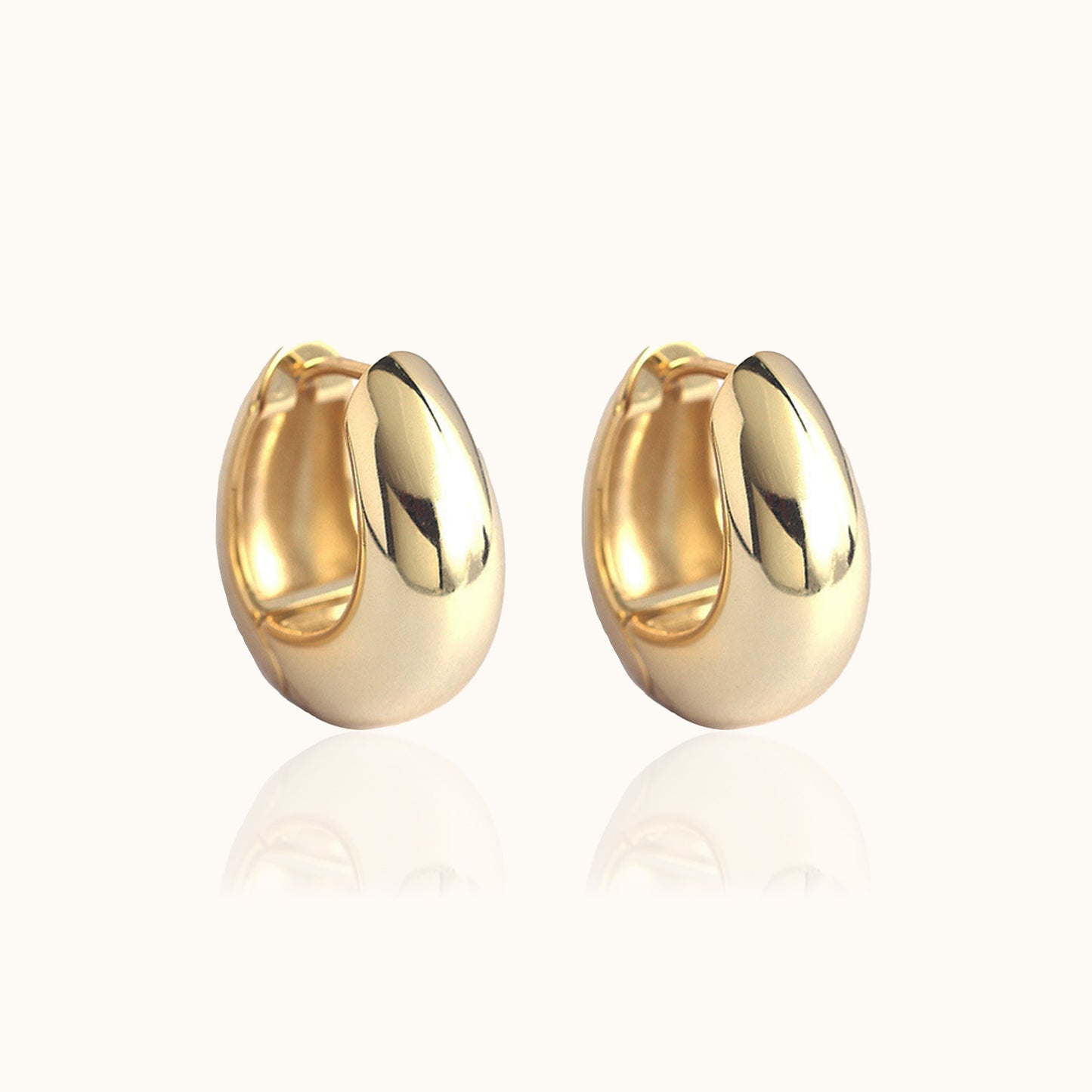 Iseul - Wide Huggie Hoop Earrings
