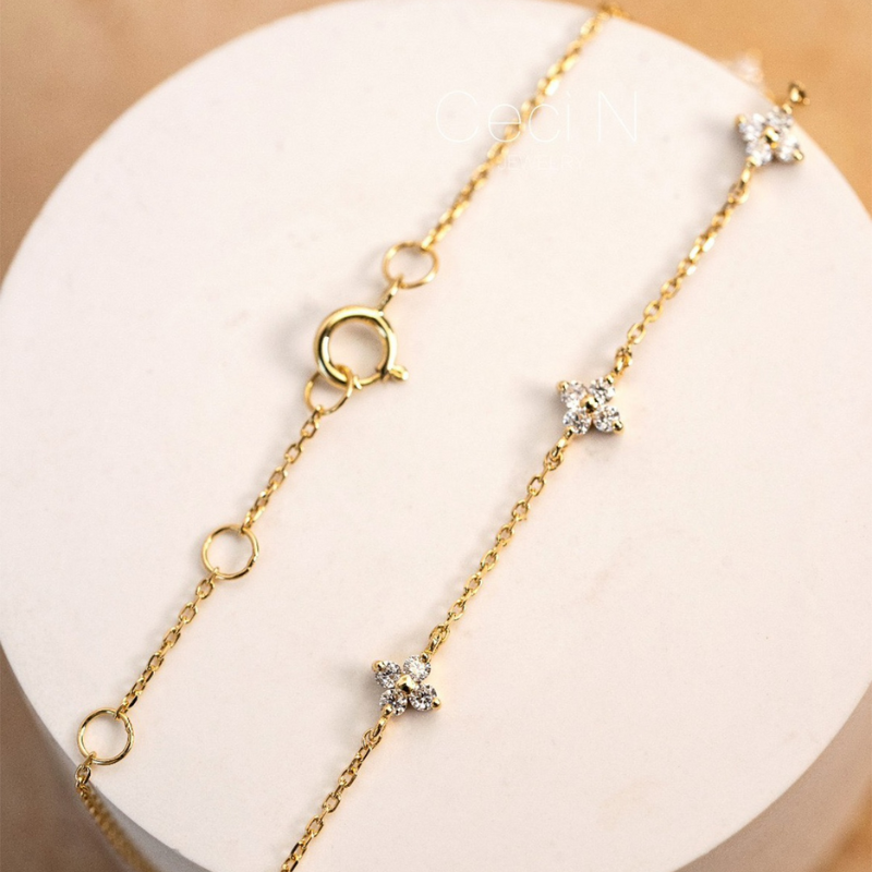 Zirconia Flower Bracelet - Simple Bracelet