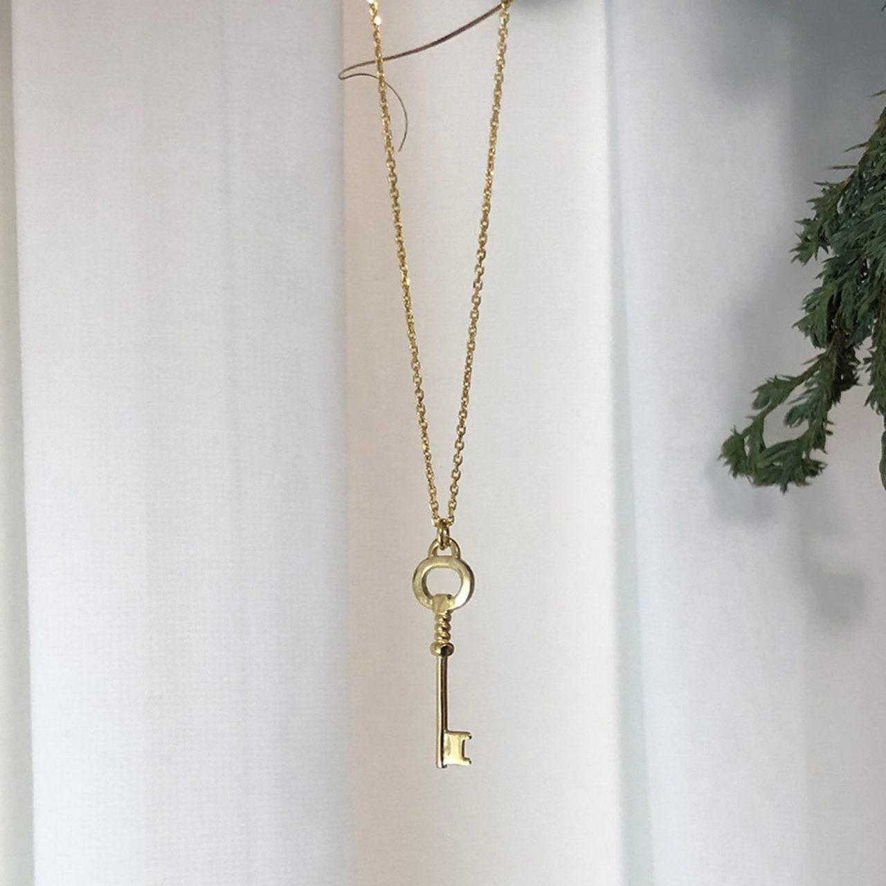 Keychain in Gold - Necklace with Lock