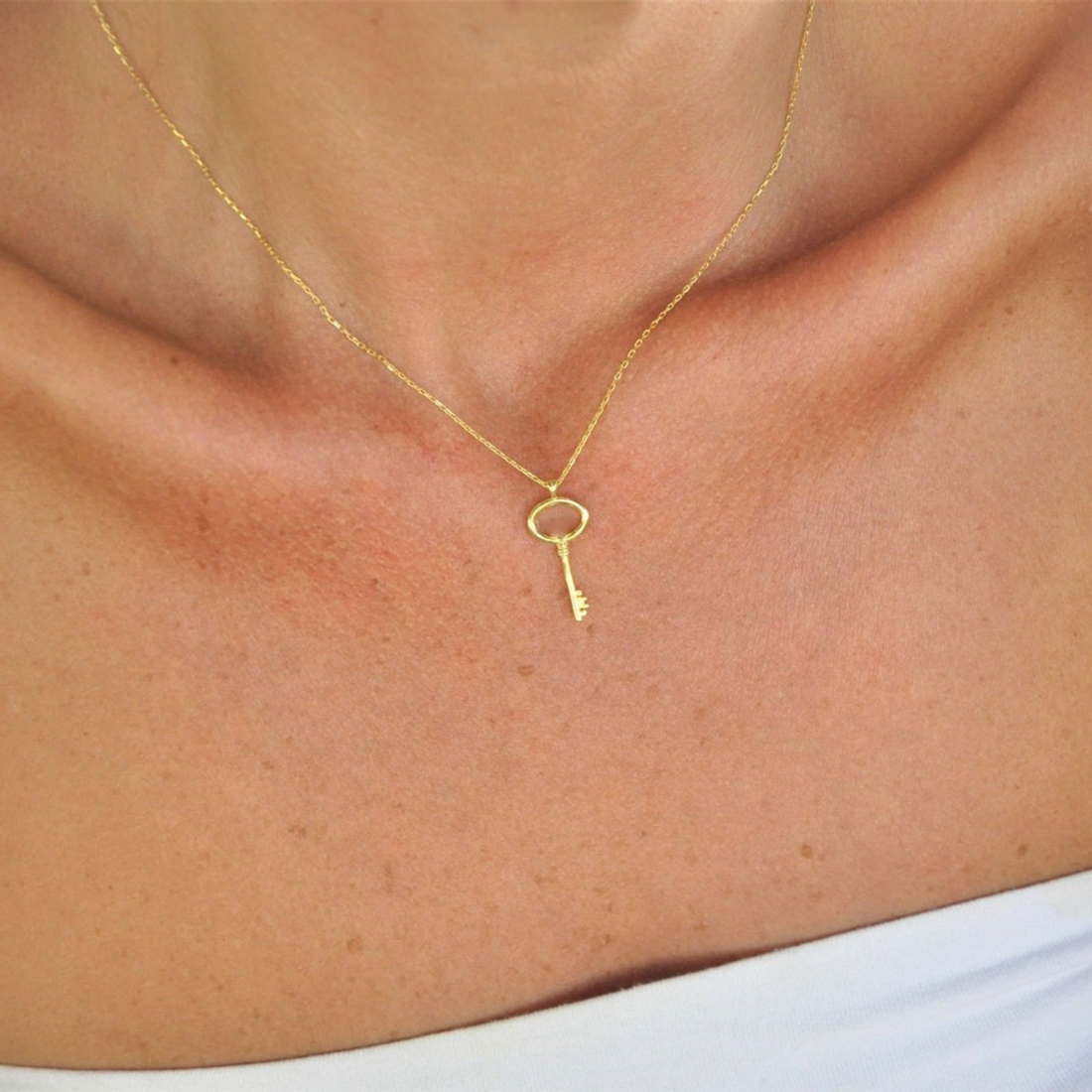 Keychain in Gold - Necklace with Lock