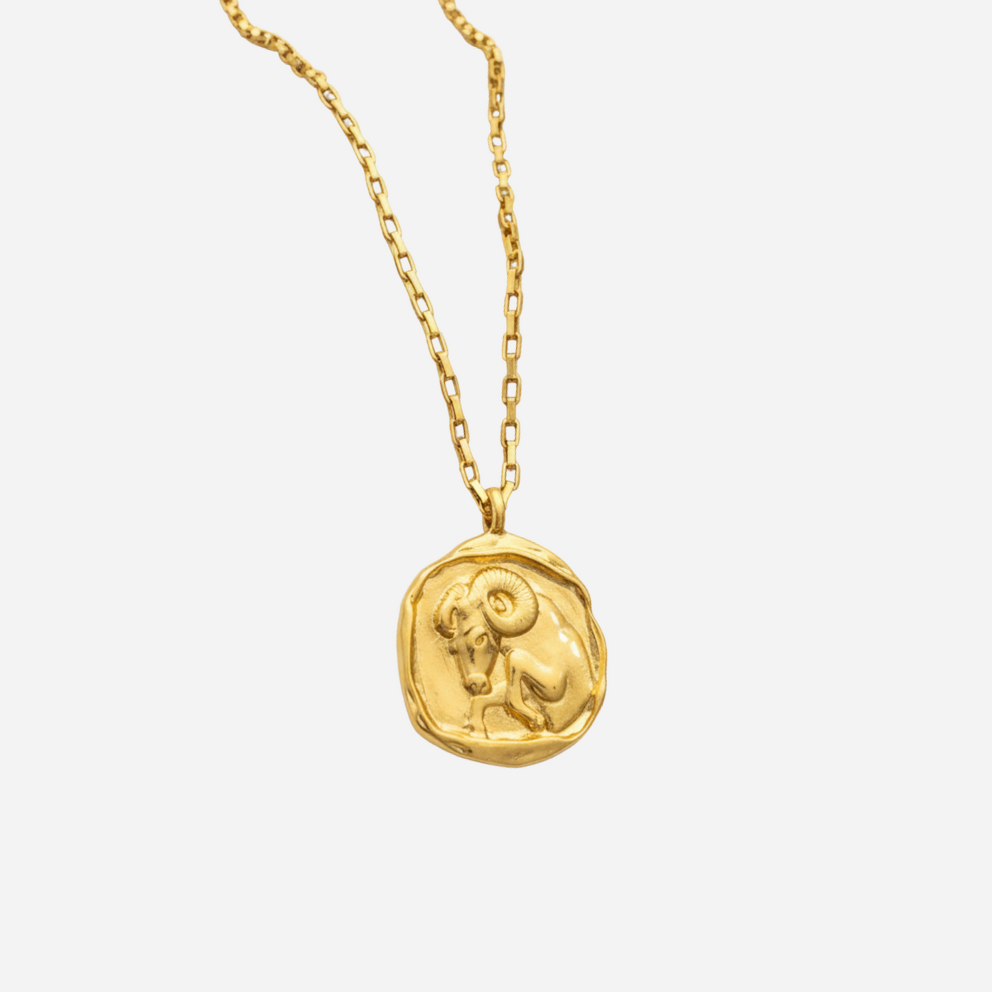 Zeki – Necklace Medallion Zodiac Gold