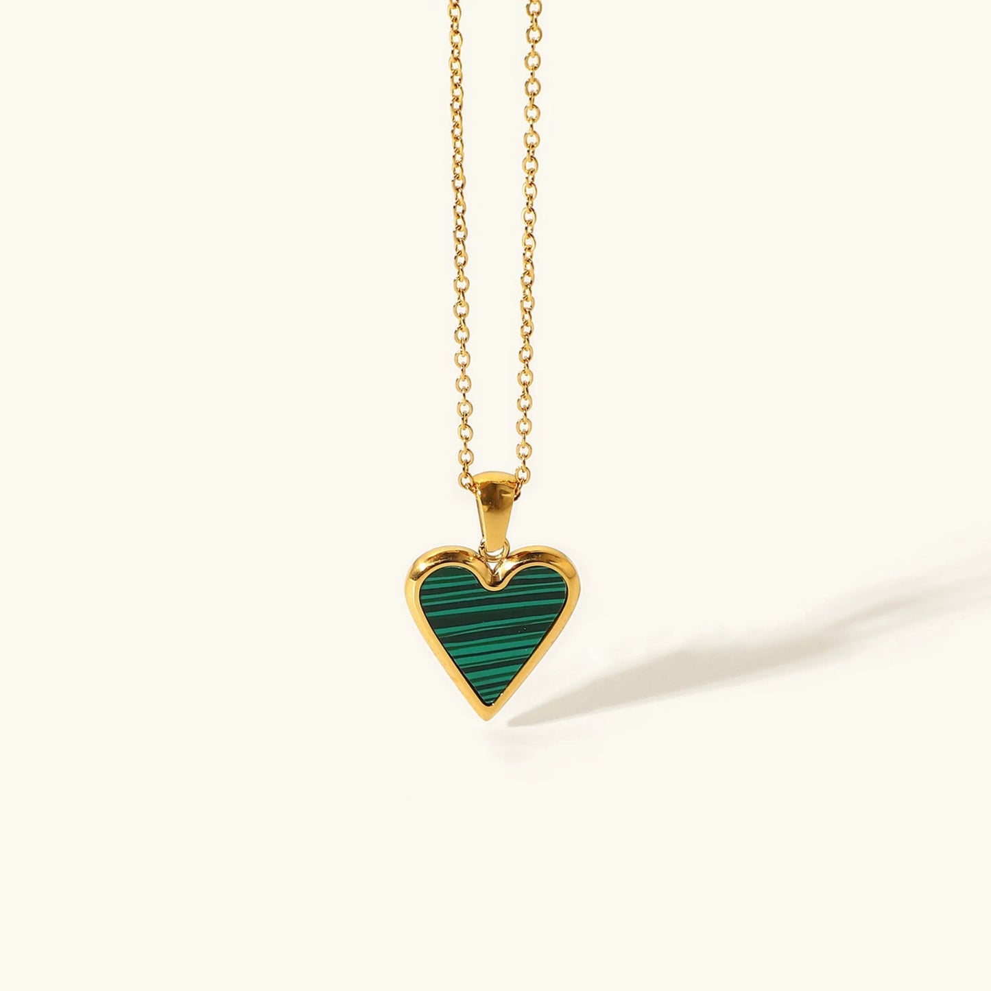 Blythe – Heart Necklace Elegant