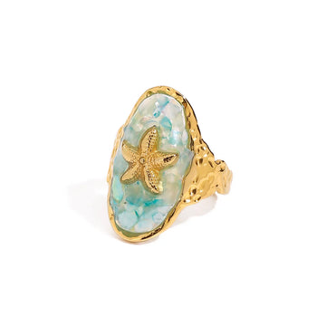 Women's Statement Ring with Starfish Motif and Structured Oval Front