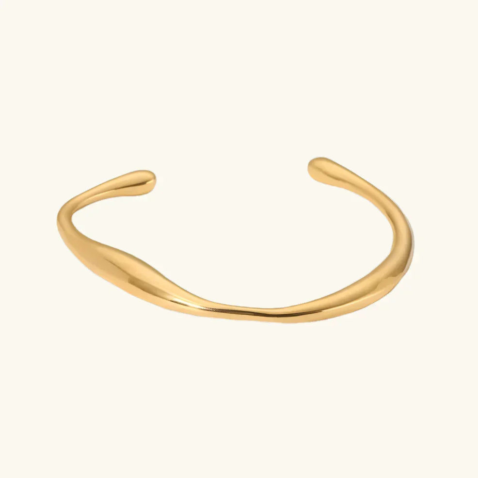 Dia – Sculptural Bracelet