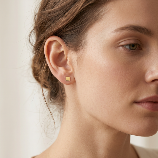 Yasuko - Cube-Shaped Stud Earrings in Minimalist Design