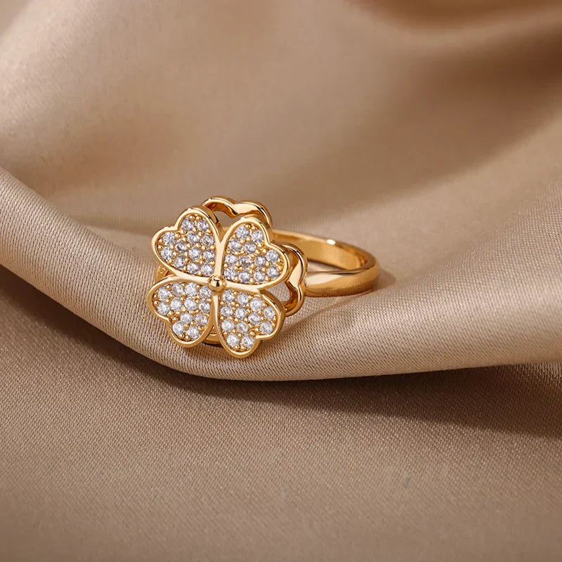 Dazel – Anti-Stress Spinning Ring with Four-Leaf Clover