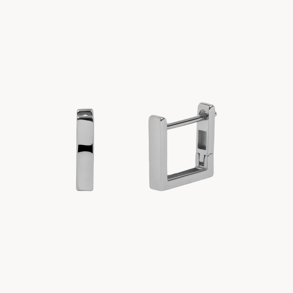Women’s Square Ear Studs with Minimalistic Geometric Design