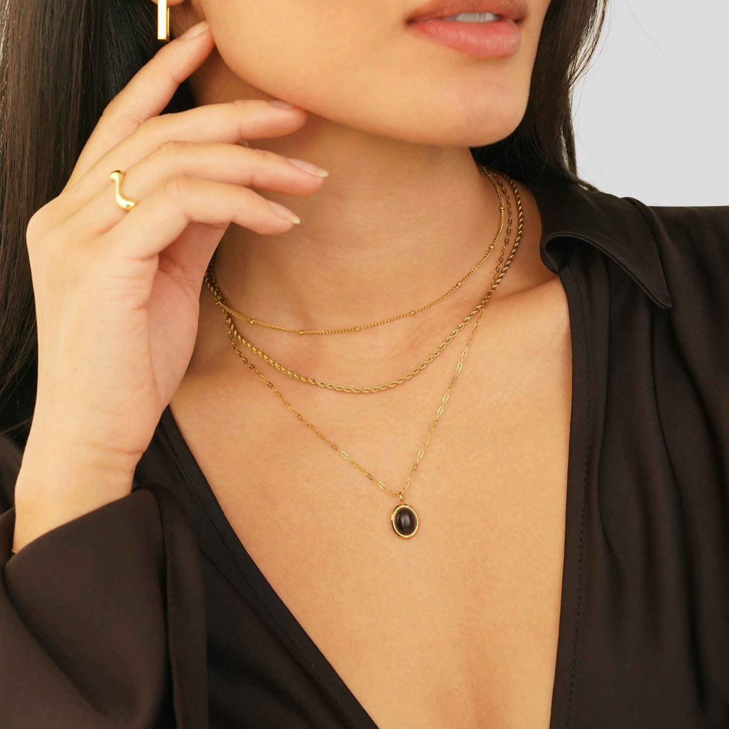 Euphrosyne - Necklace made of Black Onyx