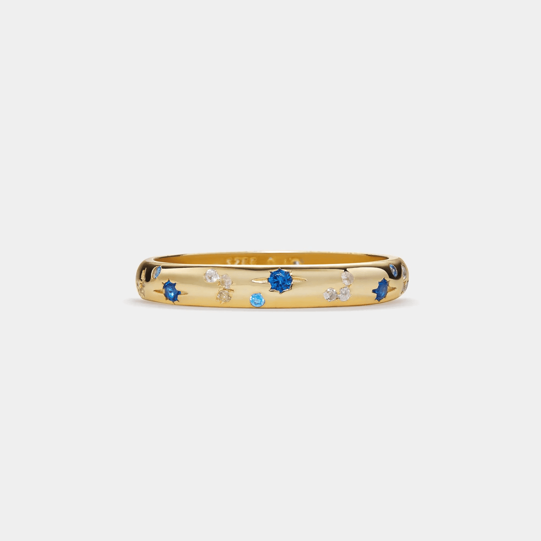 Women’s Ring with Sun, Moon and Star Motifs and Narrow Band