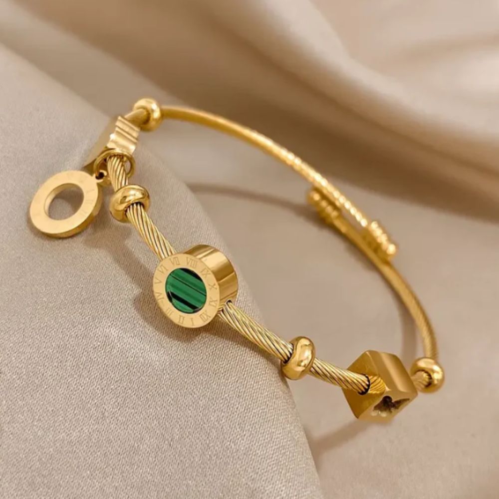 Women’s Open Bracelet with Round Center and Cable Structure
